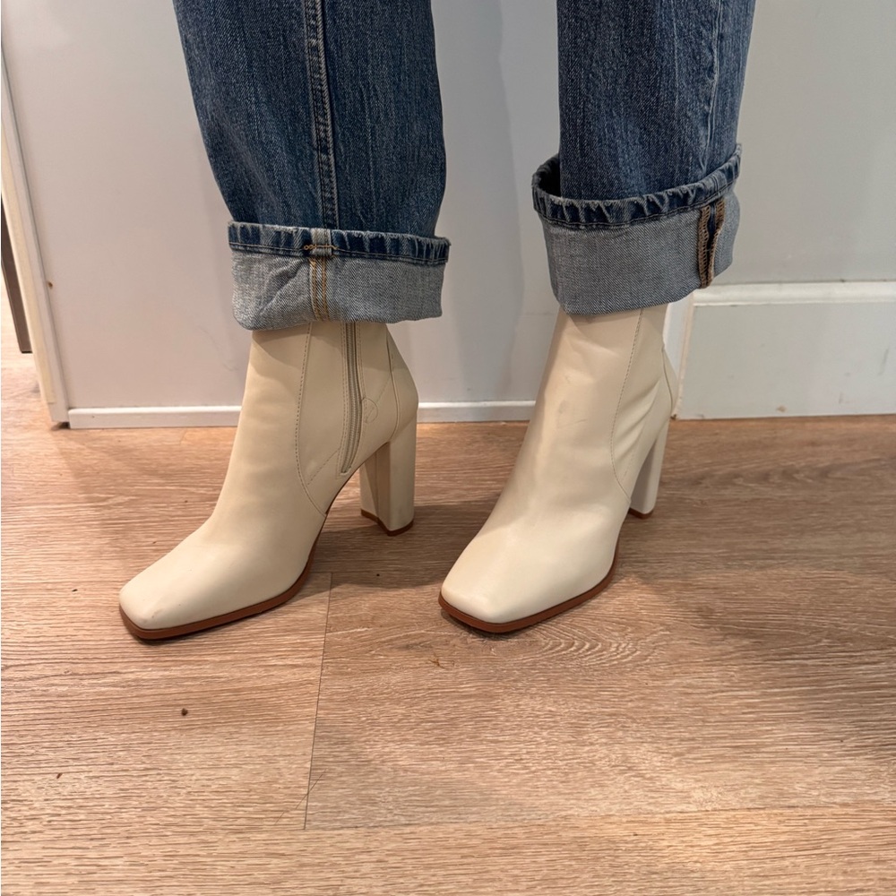 Aldo Cream Heeled Boots Size 9